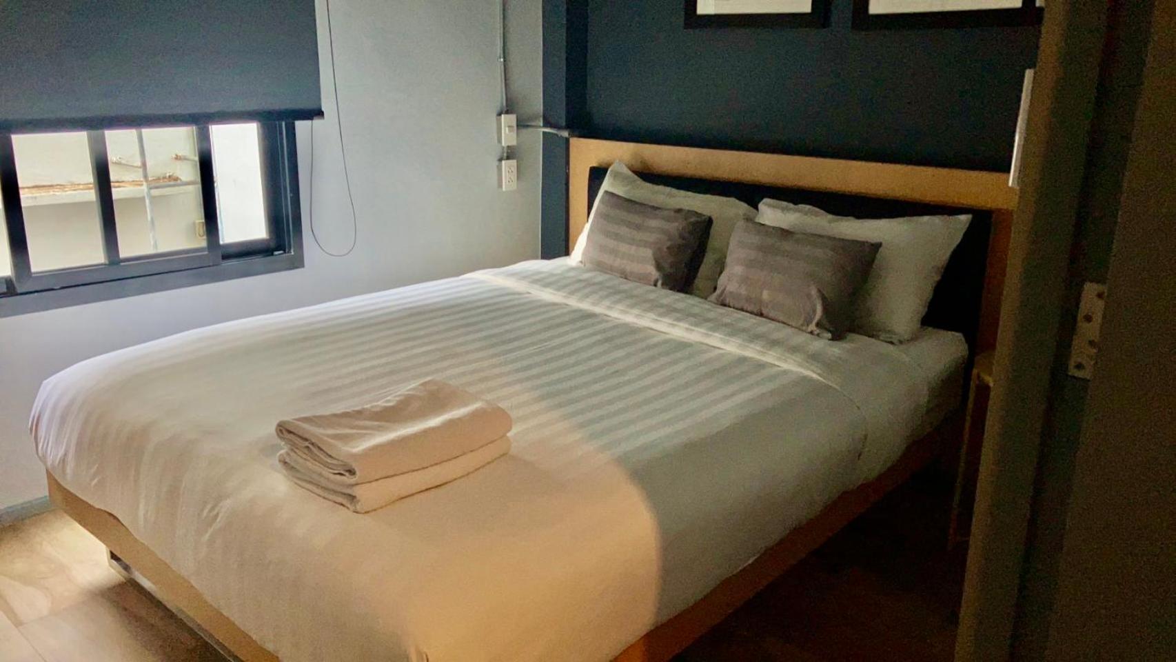 Bangkok Silom Chat Box Hostel Ngoại thất bức ảnh