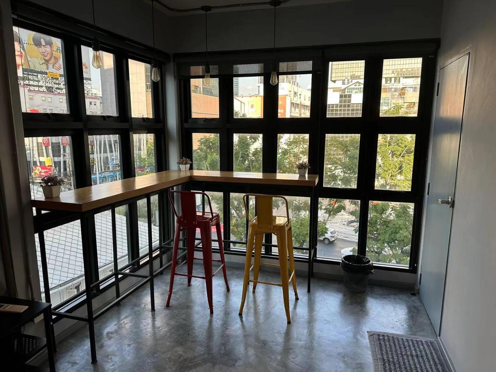 Bangkok Silom Chat Box Hostel Ngoại thất bức ảnh