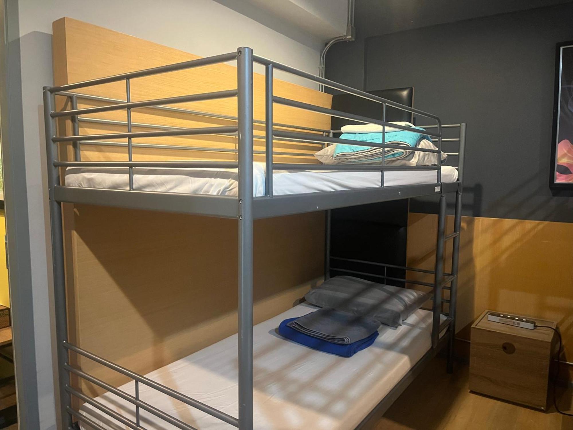 Bangkok Silom Chat Box Hostel Ngoại thất bức ảnh