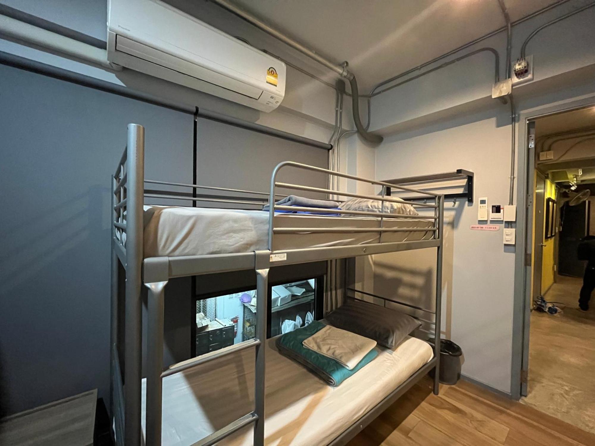 Bangkok Silom Chat Box Hostel Ngoại thất bức ảnh
