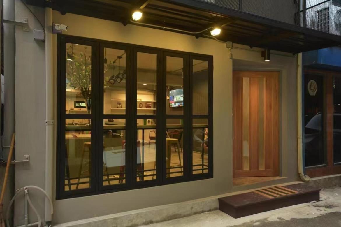 Bangkok Silom Chat Box Hostel Ngoại thất bức ảnh