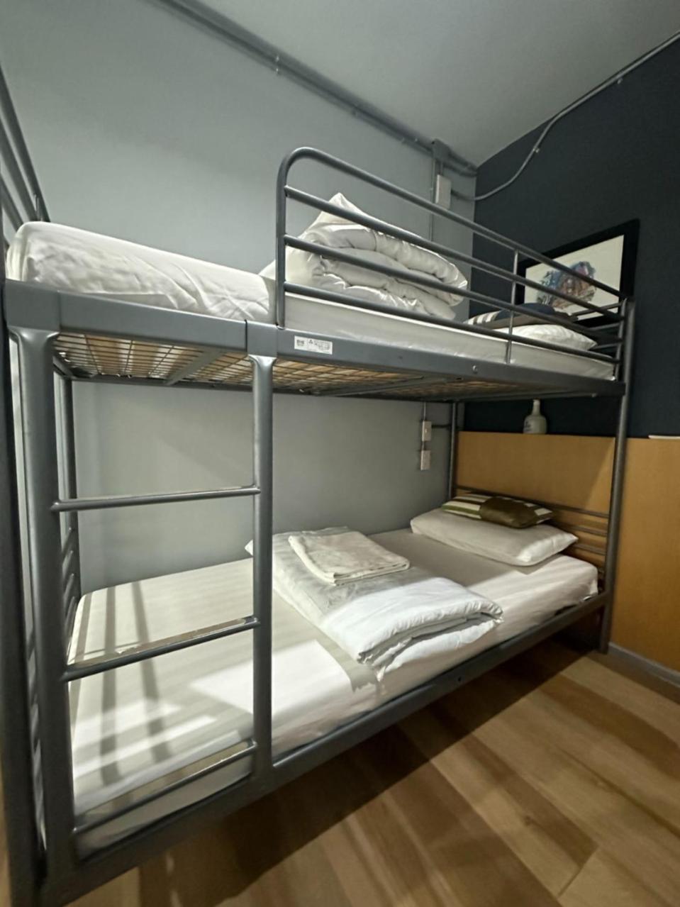 Bangkok Silom Chat Box Hostel Ngoại thất bức ảnh