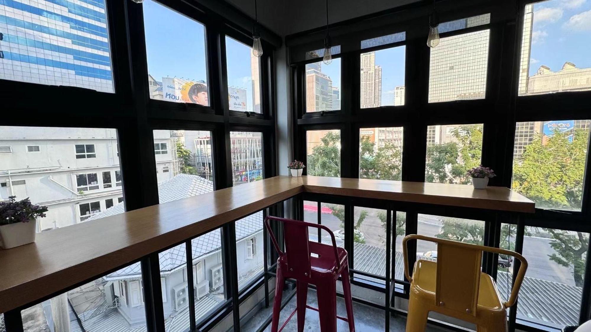 Bangkok Silom Chat Box Hostel Ngoại thất bức ảnh