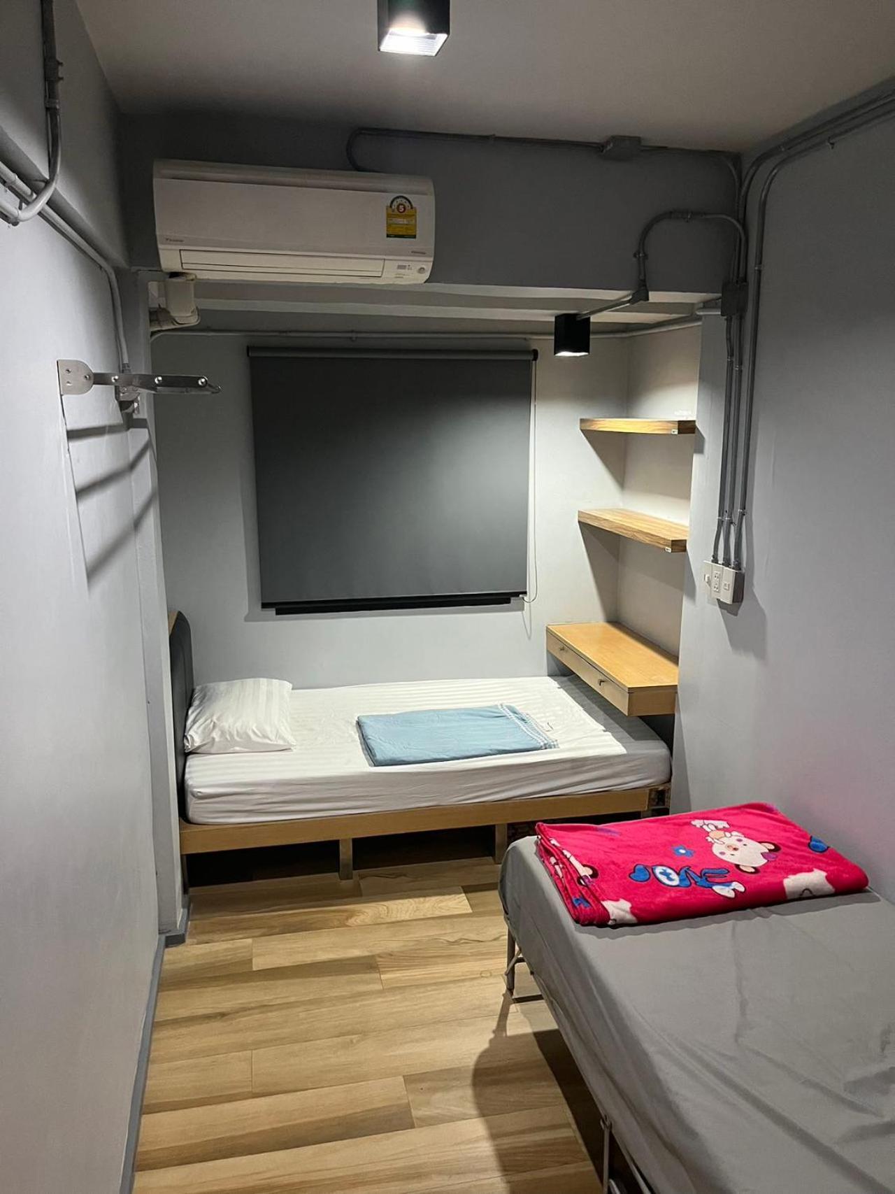Bangkok Silom Chat Box Hostel Ngoại thất bức ảnh